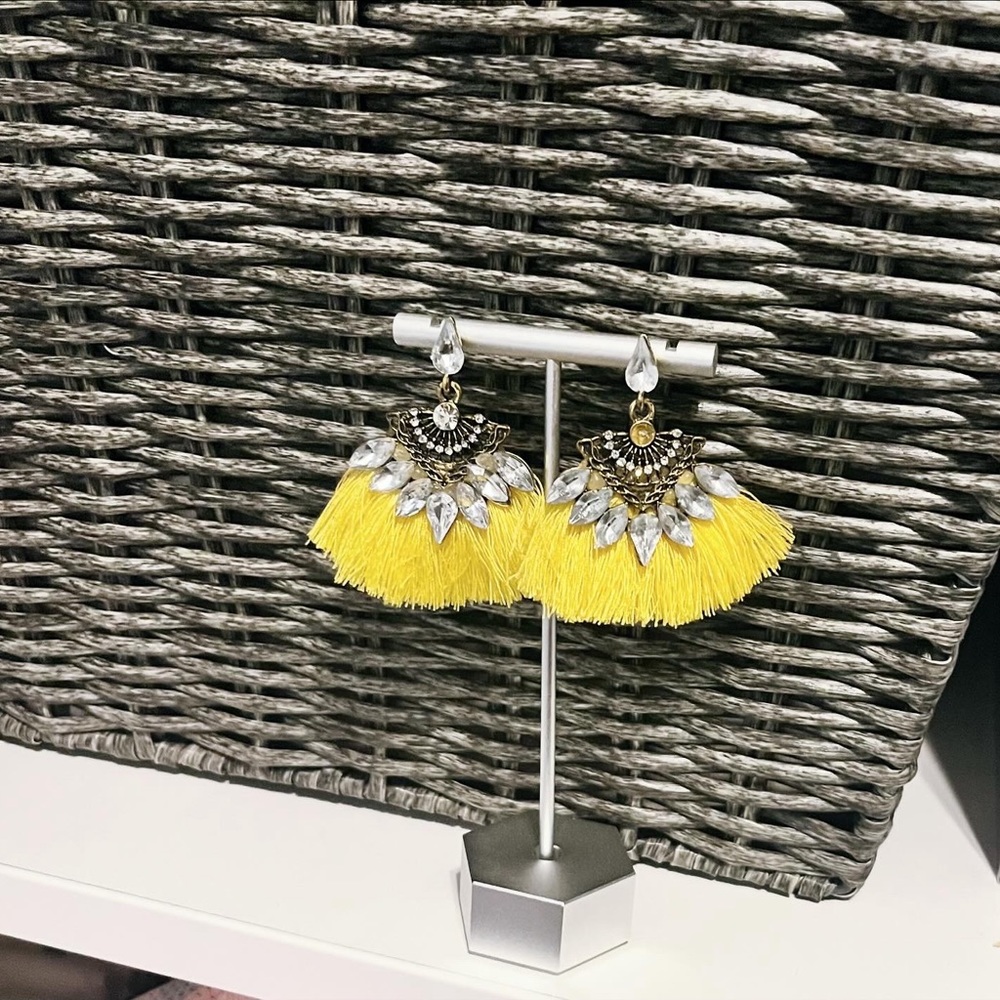 New! 💛Fringe Bohemian Style Earrings💛